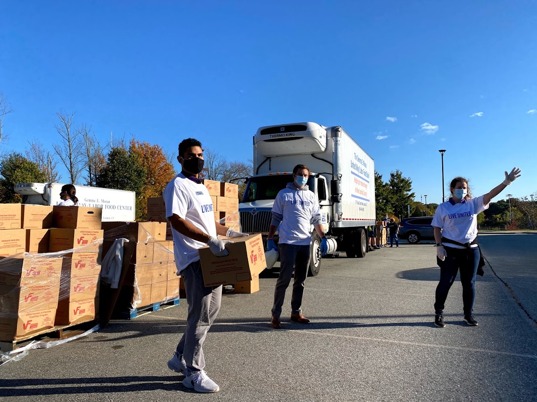 Volunteers at the mobile food pantry